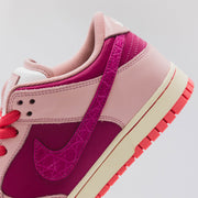 Dunk Low SB Malibu - Pink
