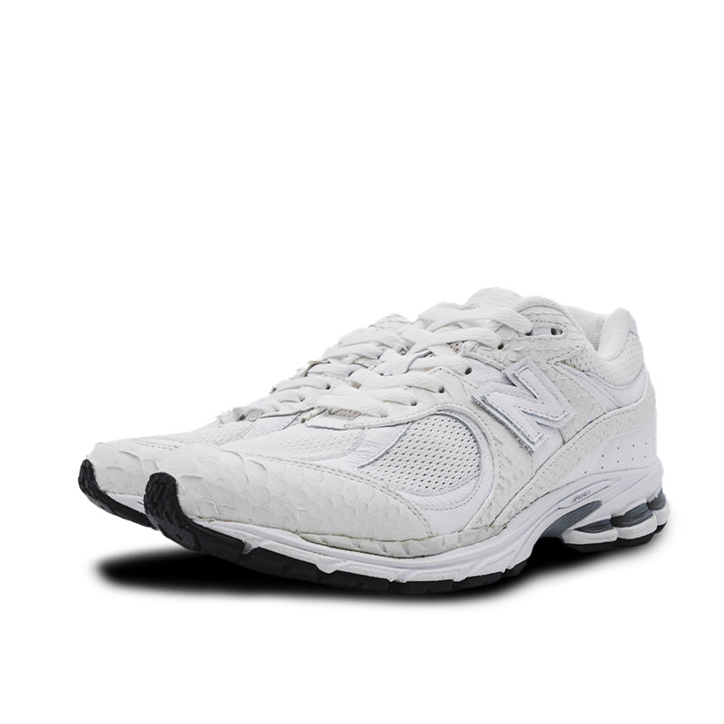 【SALE】NEW BALANCE 2002R TRAINERS ニューバランス White Snowy White NB 2002R – The Surgeon